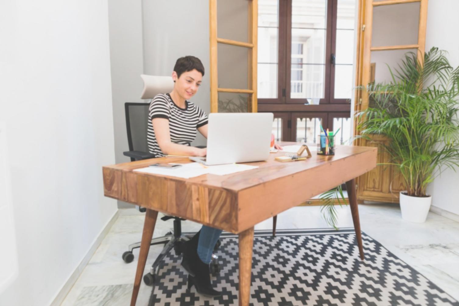 elunoravix financial education learning environment